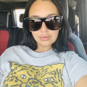 Meet your Posher, Cristina